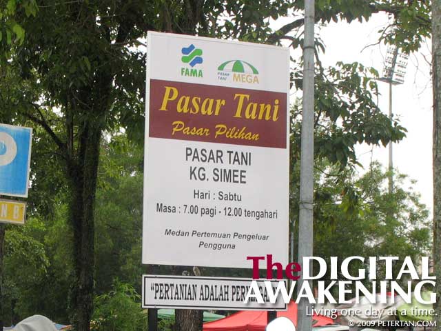 Pasar Tani Mega Kg. Simee Signboard